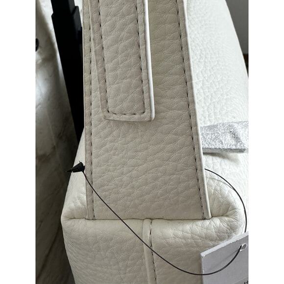 DKNY Donna Karen Zia‎ Small Hobo White Ivory Handbag Shoulder Bag - Picture 13 of 16